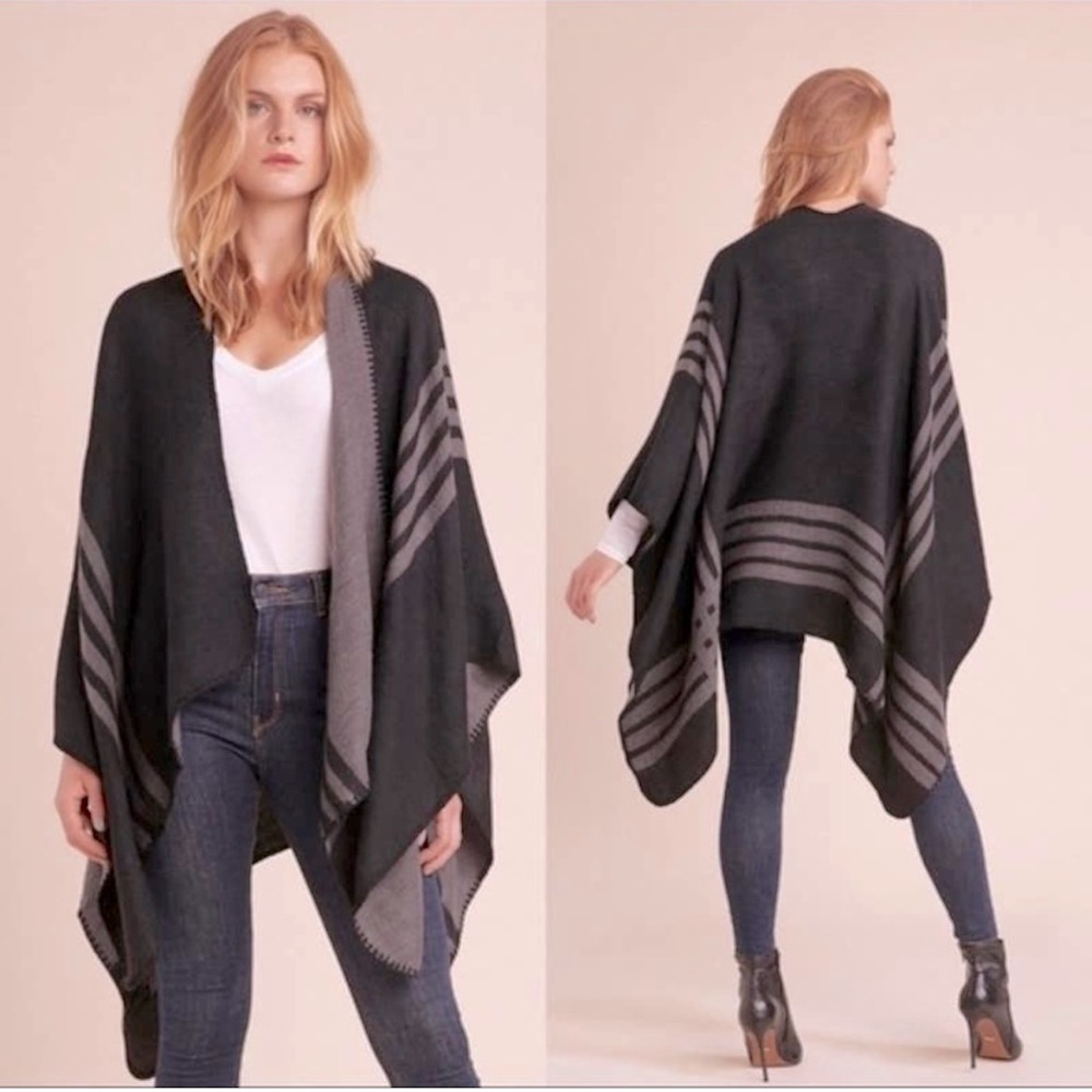 BB DAKOTA Gray Neutral Poncho Cardigan Shawl Reversible One Size New Witt Tag